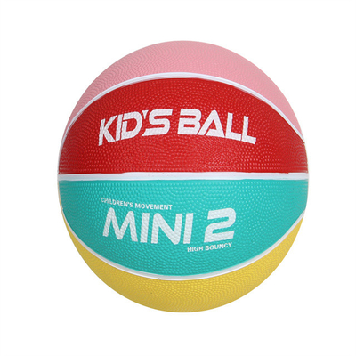 Multifonctionnel en caoutchouc inodore de boule de sports d'enfant en bas âge épaissi