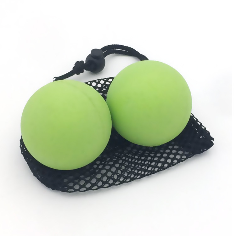 Boule de lacrosse en caoutchouc réutilisée inodore non-toxique pour la thérapie 63-90mm